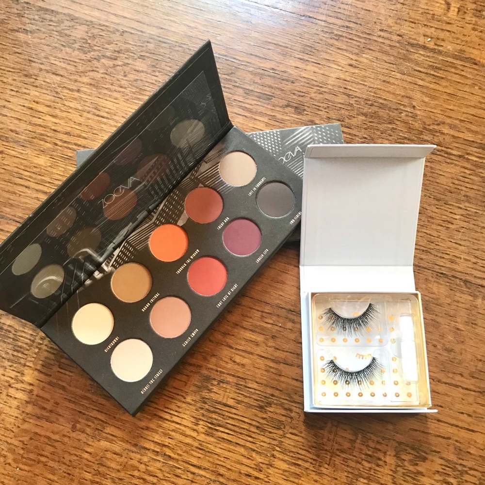 Pallet and silk lashes NWT